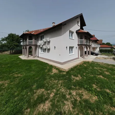 Ljiljan Villa Villa *