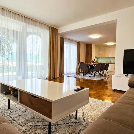 Ljiljan Villa Villa Plandiste